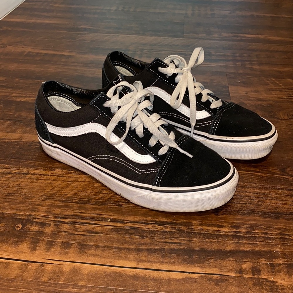 Vans black